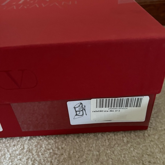 Valentino Pink Rockstud T-Stud Pumps - Picture 5 of 5